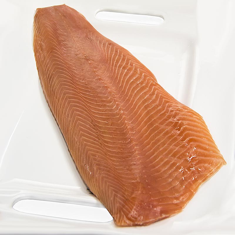 Salmon ahumado escoces, entero, sin cortar - aproximadamente 1,3 kg - vacio