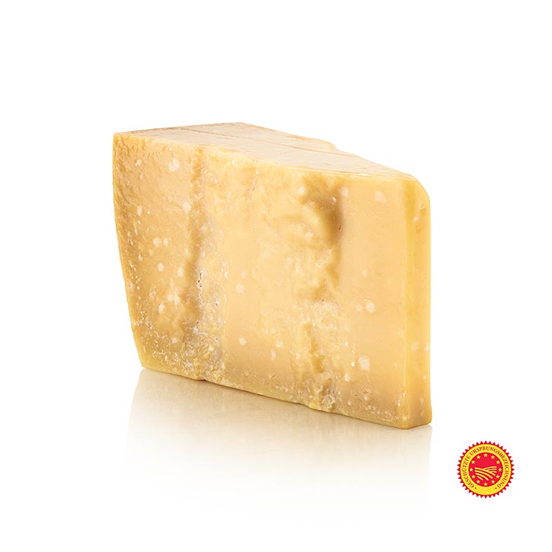 Fromage Parmesan - Parmigiano Reggiano, affine 30 mois, AOP - environ 1 000 g - vide