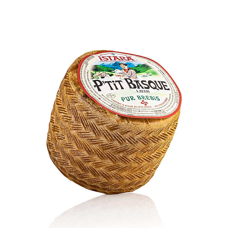 Petit Basque, halfhardhur ostur ur kindamjolk - ca 600 g - kvikmynd