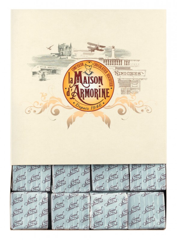 Le carre caramel au beurre sale, Naytto, Pehmea karamelli suolavoilla, Naytto, La Maison d`Armorine - 64x22g - naytto