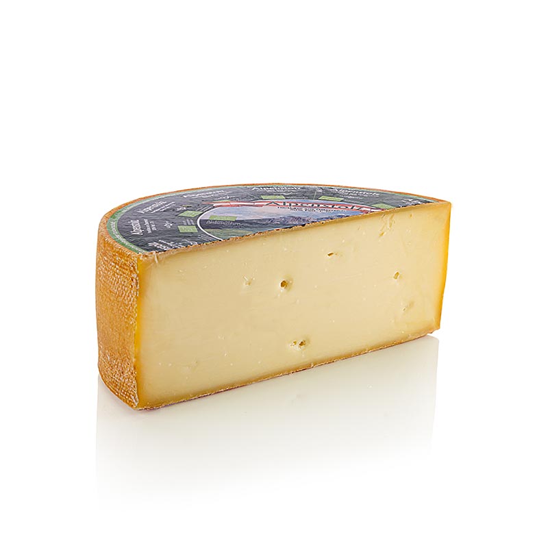 Alpenstolz, Austrian hard cheese, 1 / 2 wheel, ORGANIC - about 2 kg - film