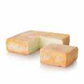 Taleggio Vero DOP / CHOP, polotvrdy syr, cca 2,3 kg - cca 2,3 kg - Papir